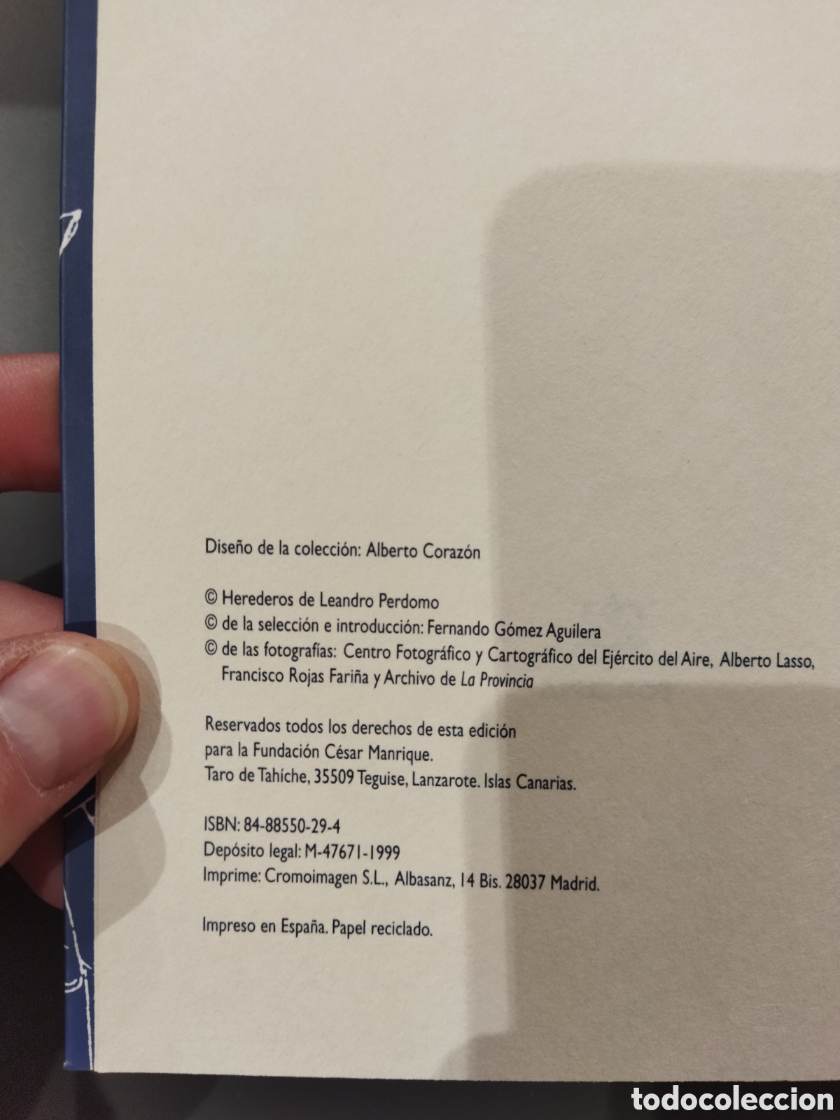 Libros de segunda mano: Arrecife Antolog&iacute;a de cr&oacute;nicas Leandro Perdomo - Foto 3