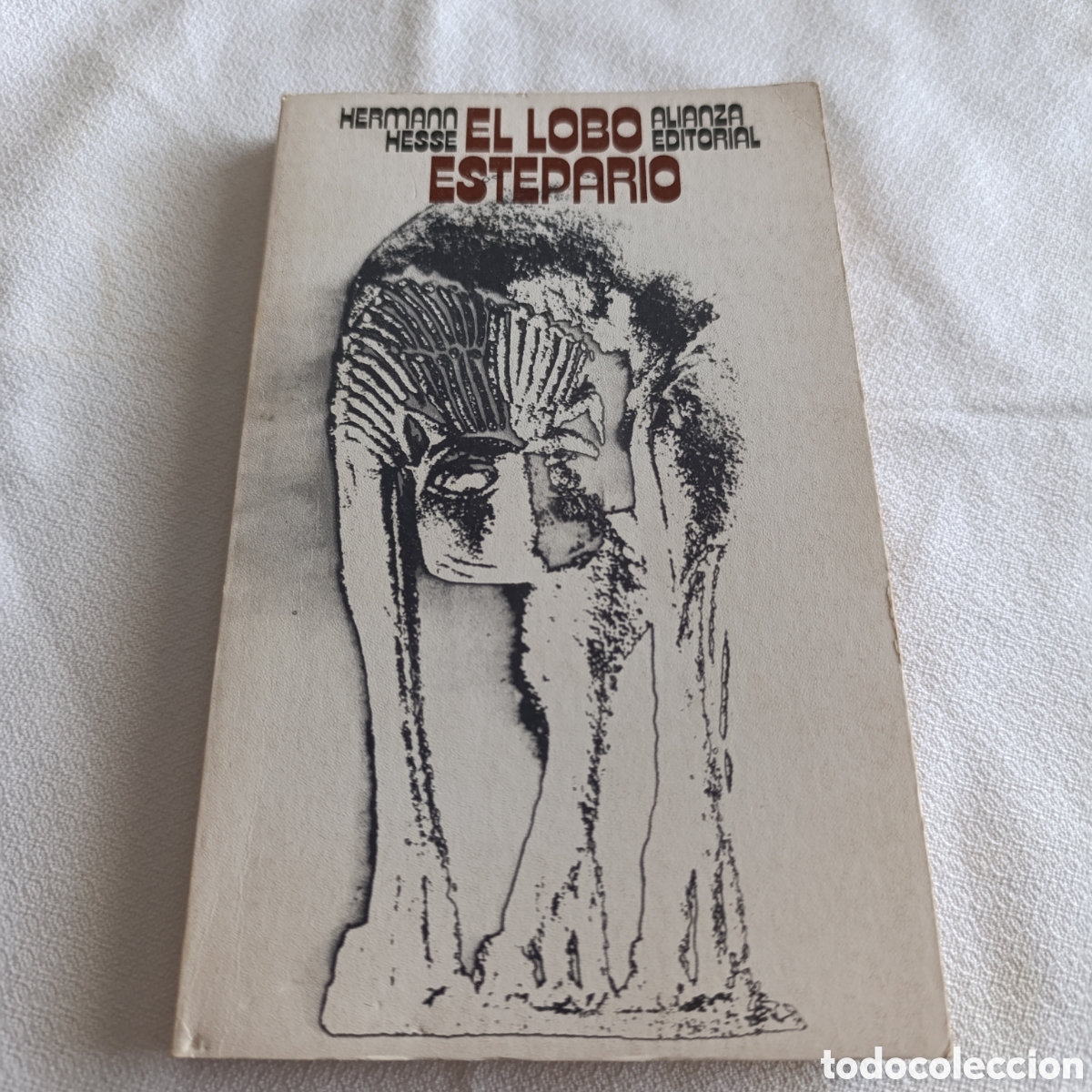 Libros de segunda mano: HERMAN HESSE,EL LOBO ESTEPARIO - Foto 1