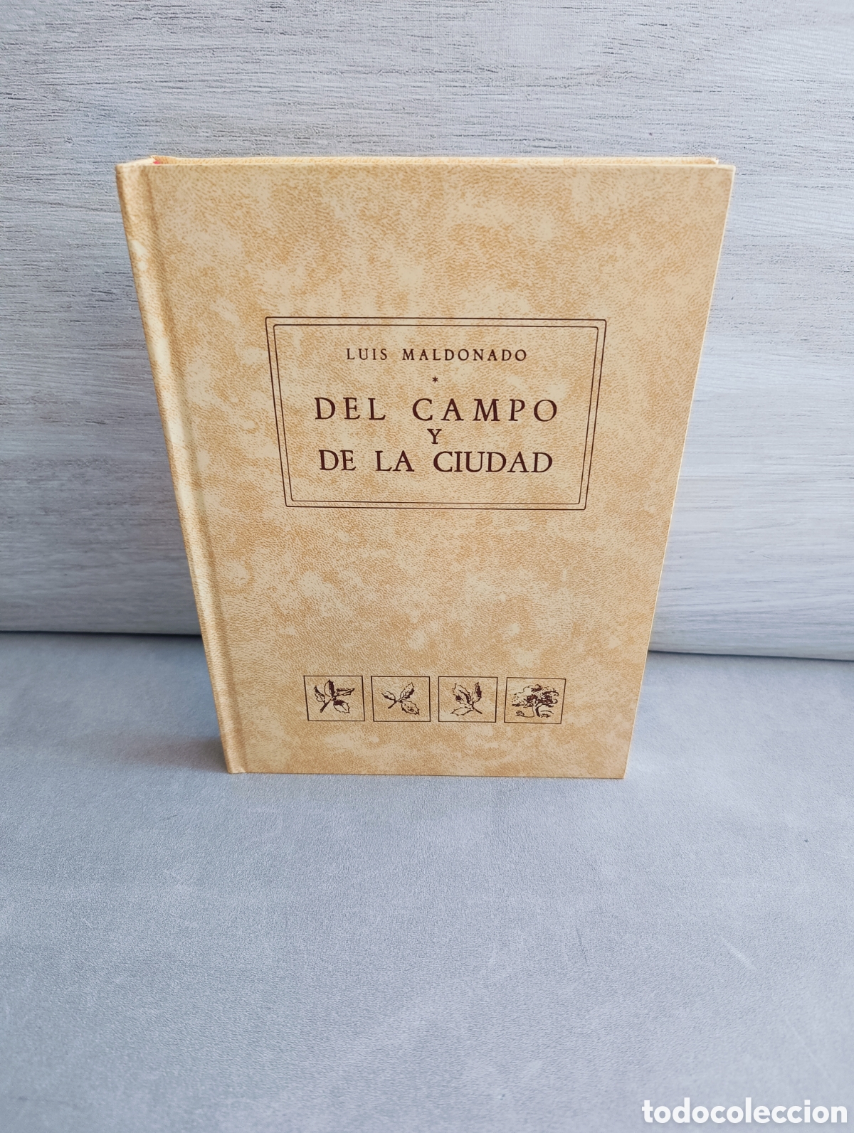 Libros de segunda mano: Del campo y de la ciudad. Luis Maldonado. - Foto 1