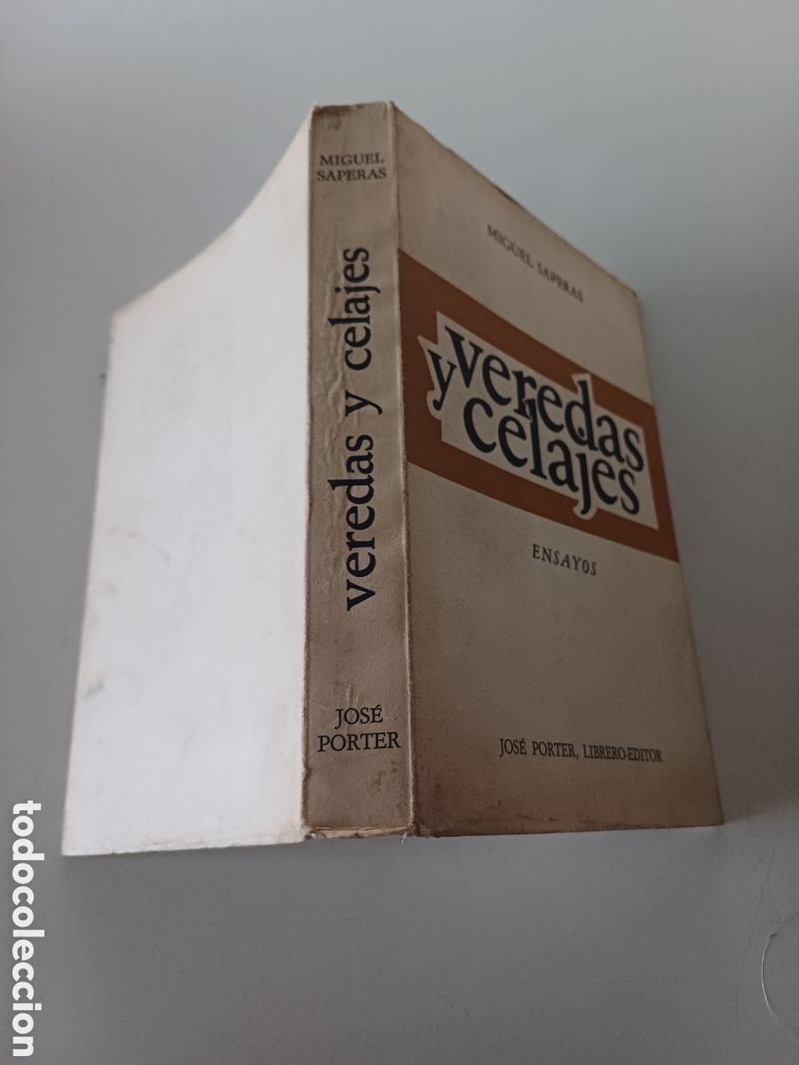 Libros de segunda mano: Veredas y celajes ensayos Miguel Saperas 1976 - Foto 2