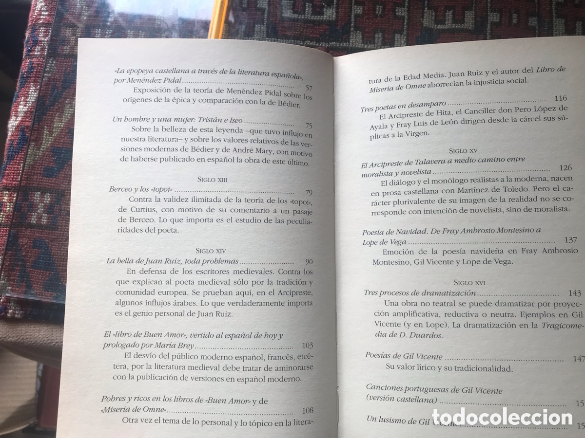 Libros de segunda mano: De los siglos oscuros al de oro. D&aacute;maso Alonso. - Foto 4