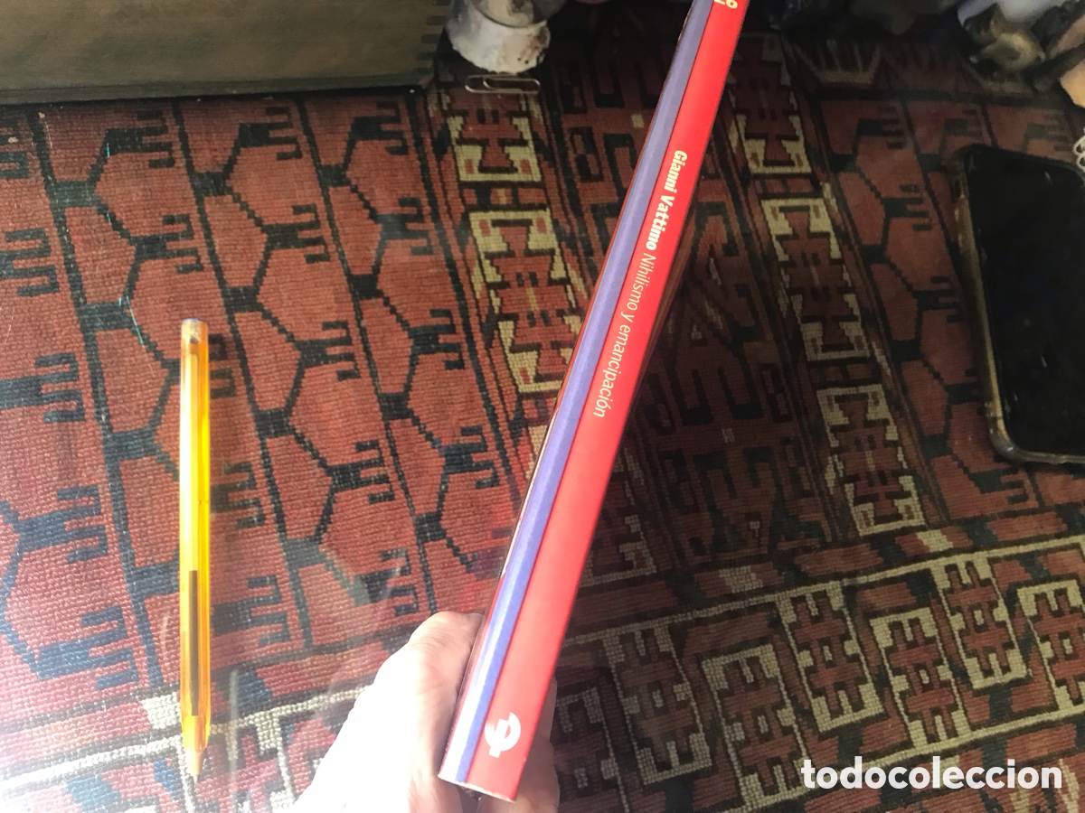 Libros de segunda mano: Nihilismo y emancipaci&oacute;n. Gianni Vattimo. Paid&oacute;s - Foto 2