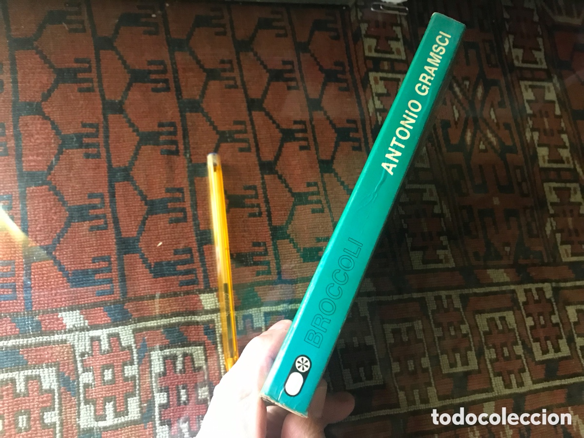 Libros de segunda mano: Antonio Gramsci y la educaci&oacute;n como hegemon&iacute;a. Angel Broccoli. - Foto 2