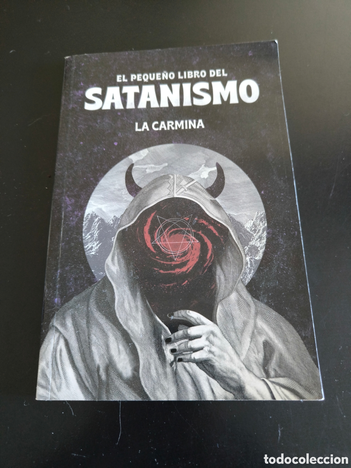 Libri di seconda mano: El peque&ntilde;o libro del satanismo. La carmina