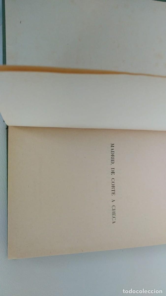 Libros de segunda mano: Madrid, de Corte a Checa. - Foto 3