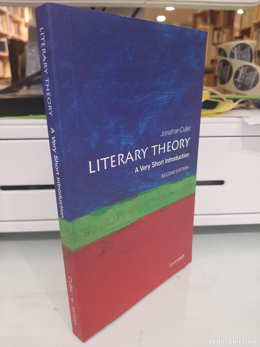 Libros de segunda mano: Jonathan Culler. Literary Theory. A Very Short Introduction. 2 ed. - Foto 1