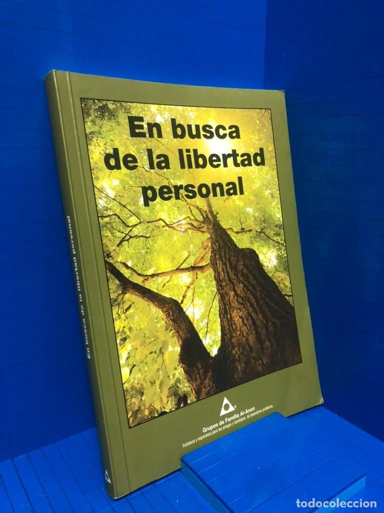Libros de segunda mano: EN BUSCA DE LA LIBERTAD PERSONAL (AL - ANON, 2013) - Foto 1