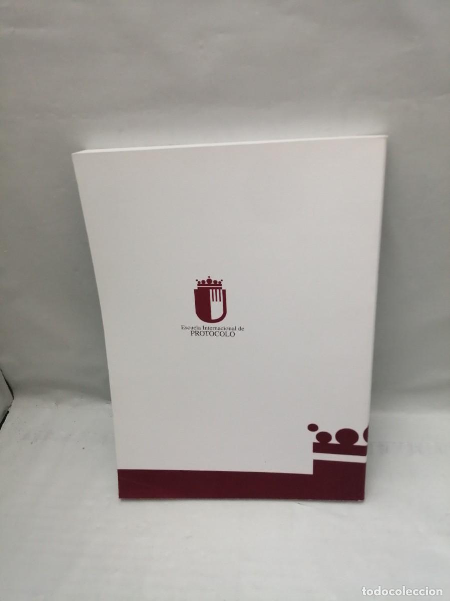 Libros de segunda mano: Escuela Internacional del Protocolo. PROTOCOLO DIPLOM&Aacute;TICO - Foto 2