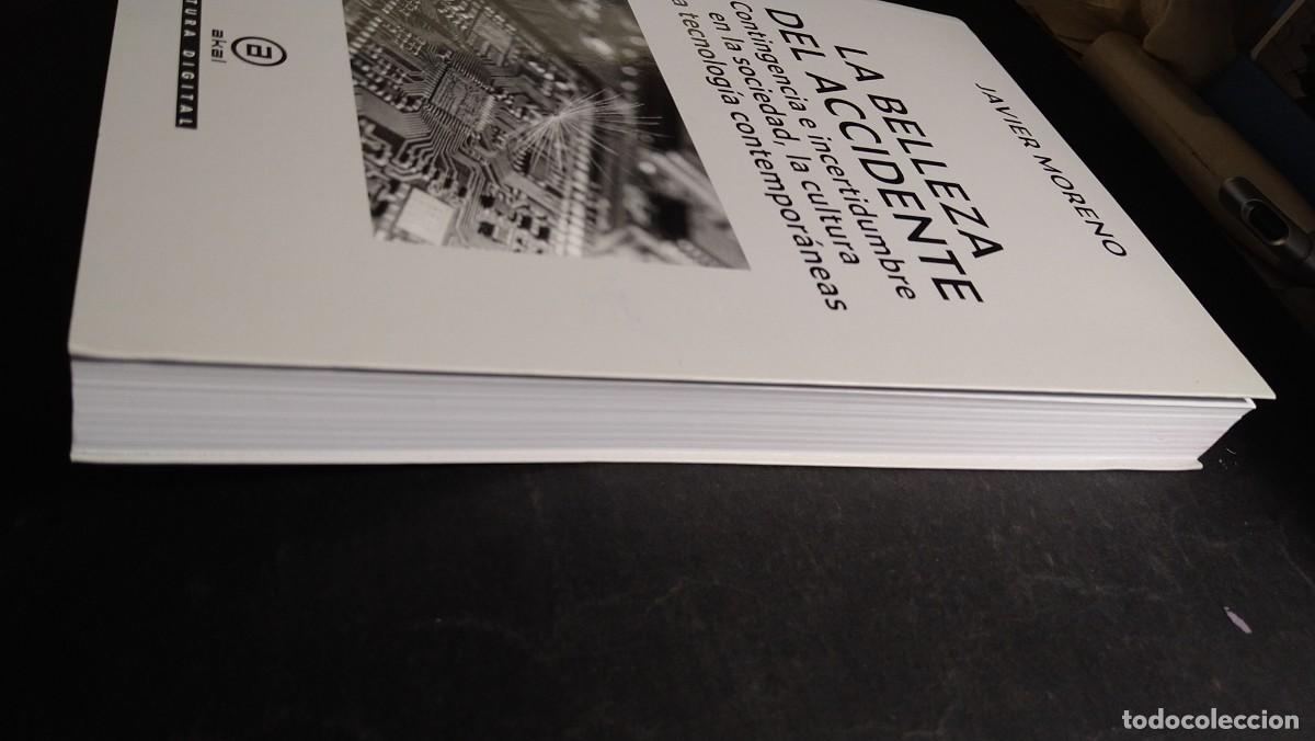 Libros de segunda mano: LA BELLEZA DEL ACCIDENTE - JAVIER MORENO - Foto 3