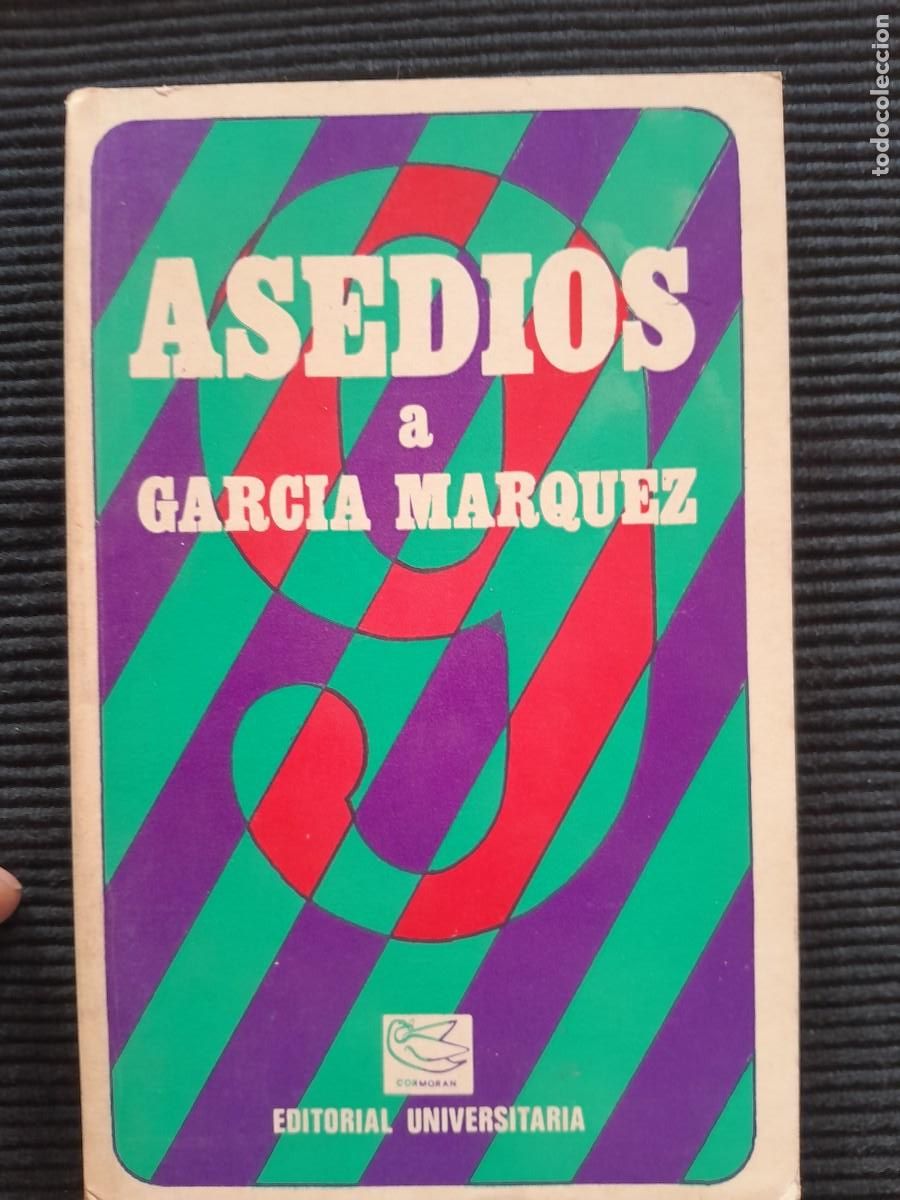 Libros de segunda mano: 9 ASEDIOS A GARCIA MARQUEZ. EDITORIAL UNIVERSITARIA 1975