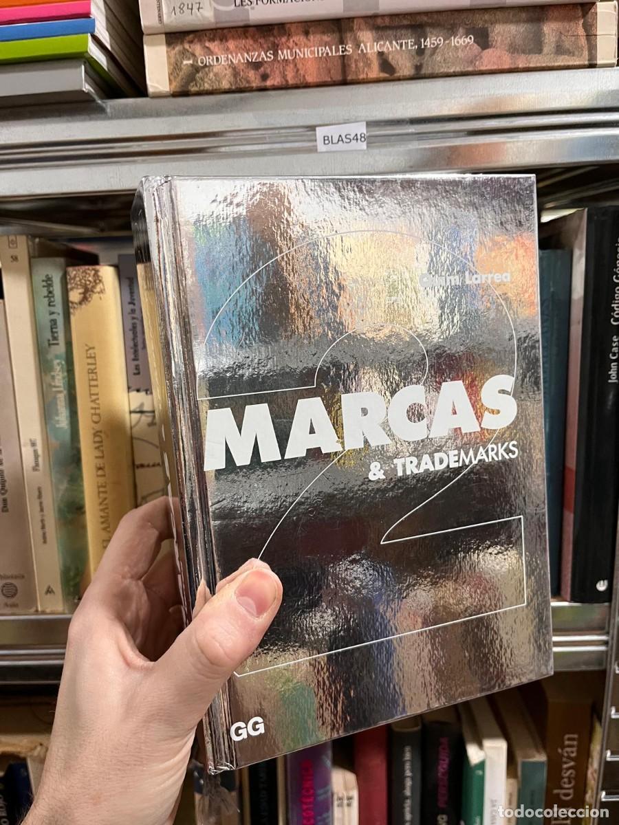 Libros de segunda mano: BLAS48 MARCAS & TRADEMARKS 2 (GG GUSTAVO GILI) Quim Larrea
