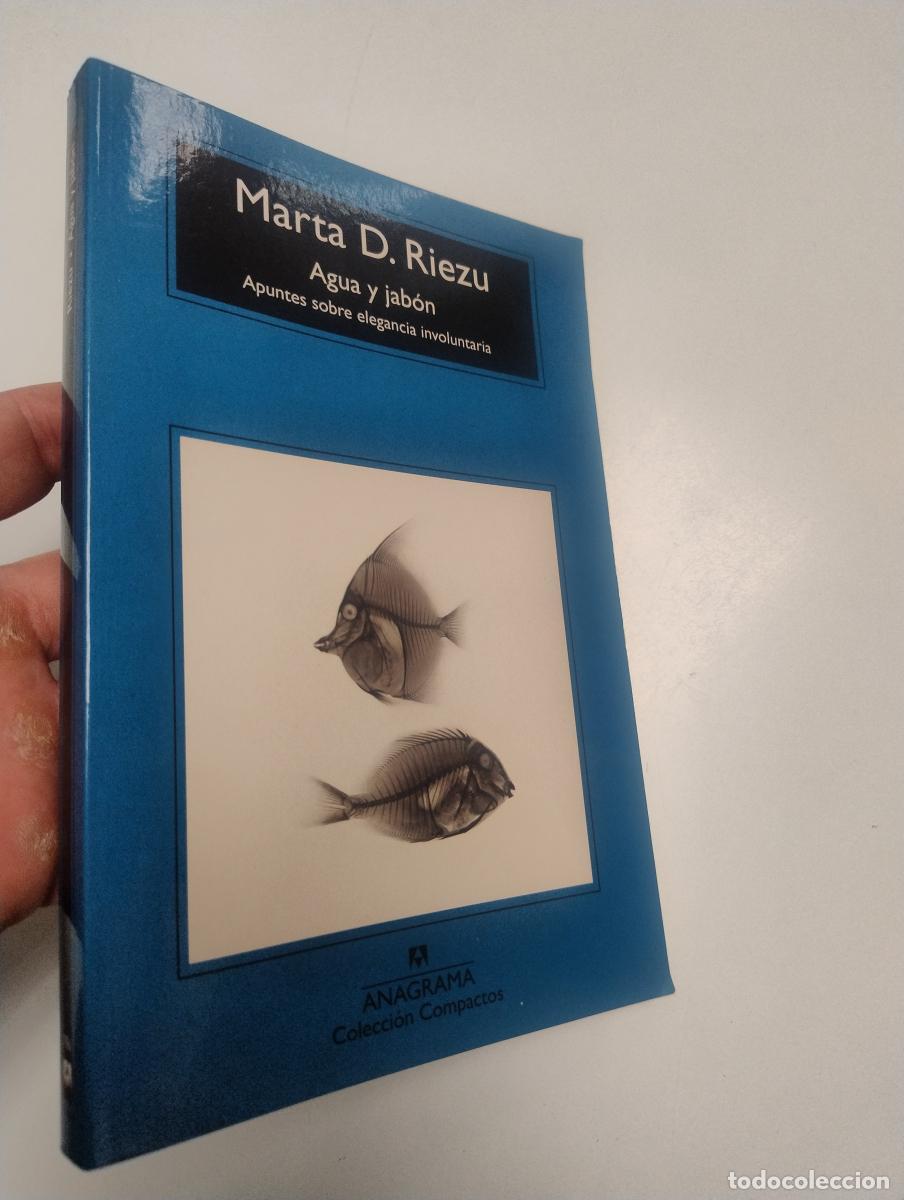 Libros de segunda mano: Agua y jab&oacute;n - D. Riezu, Marta - Foto 1