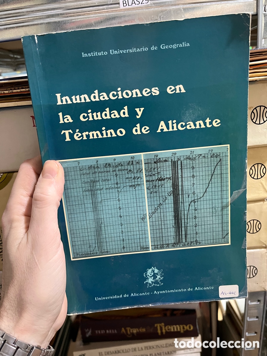 Libros de segunda mano: Blas29 Instituto Universitario de Geograf&iacute;a Inundaciones en la ciudad y T&eacute;rmino de Alicante