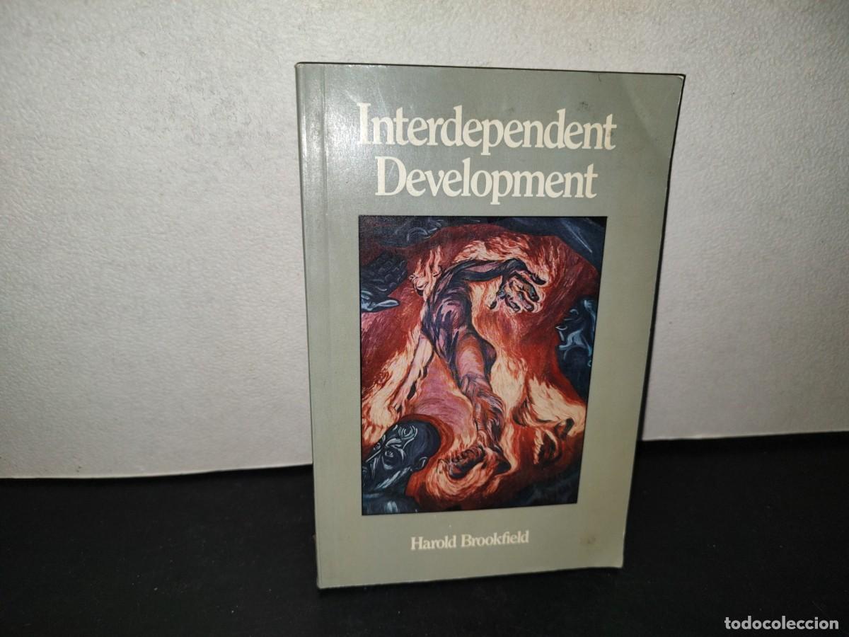 Libros de segunda mano: 217- Interdependent Development - Harold Brookfield - Methuen & Co Ltd. First Published 1975 - Foto 1