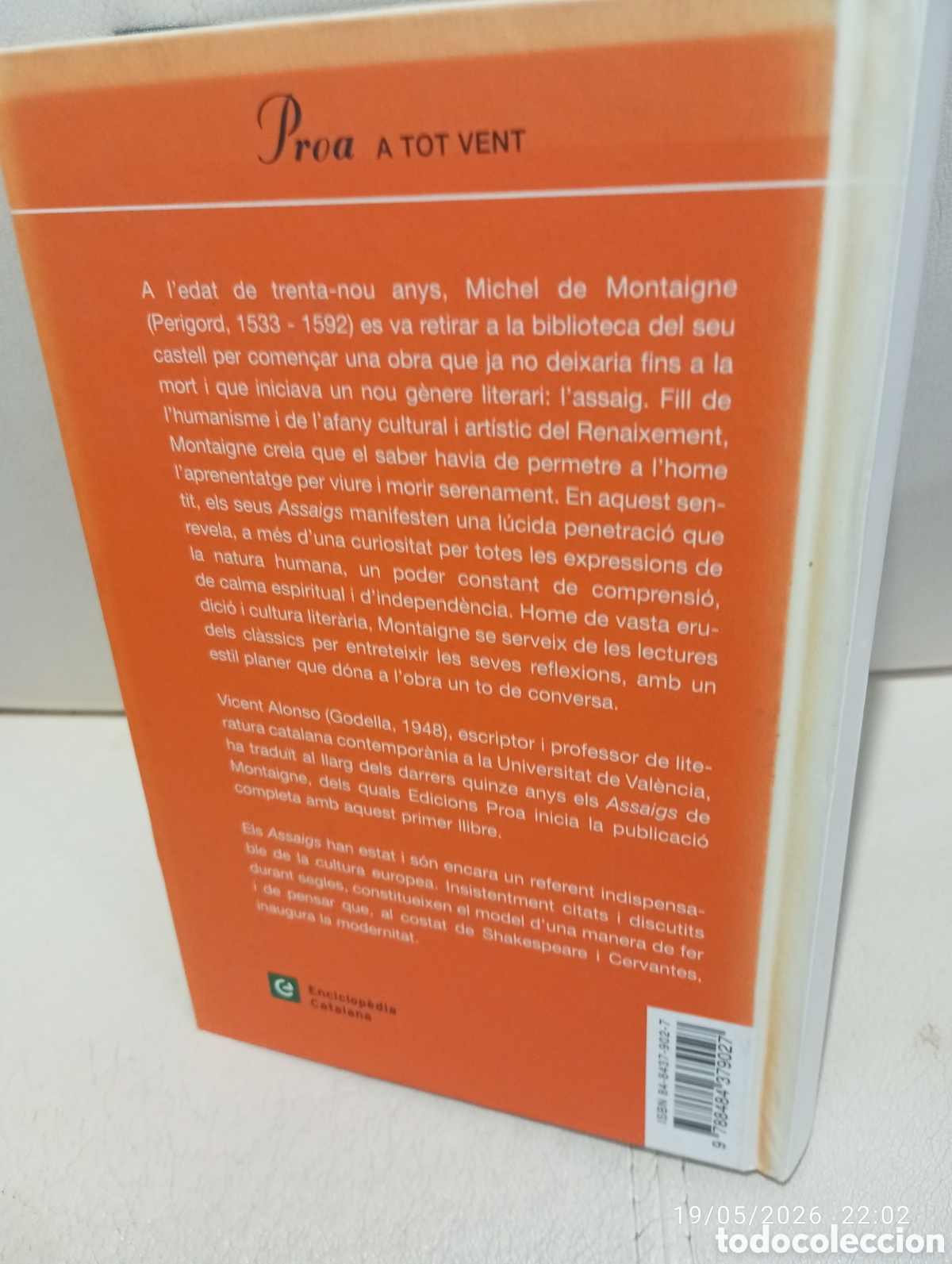 Libros de segunda mano: Michel de Montaigne . Assaigs . Llibre primer . Proa . - Foto 2