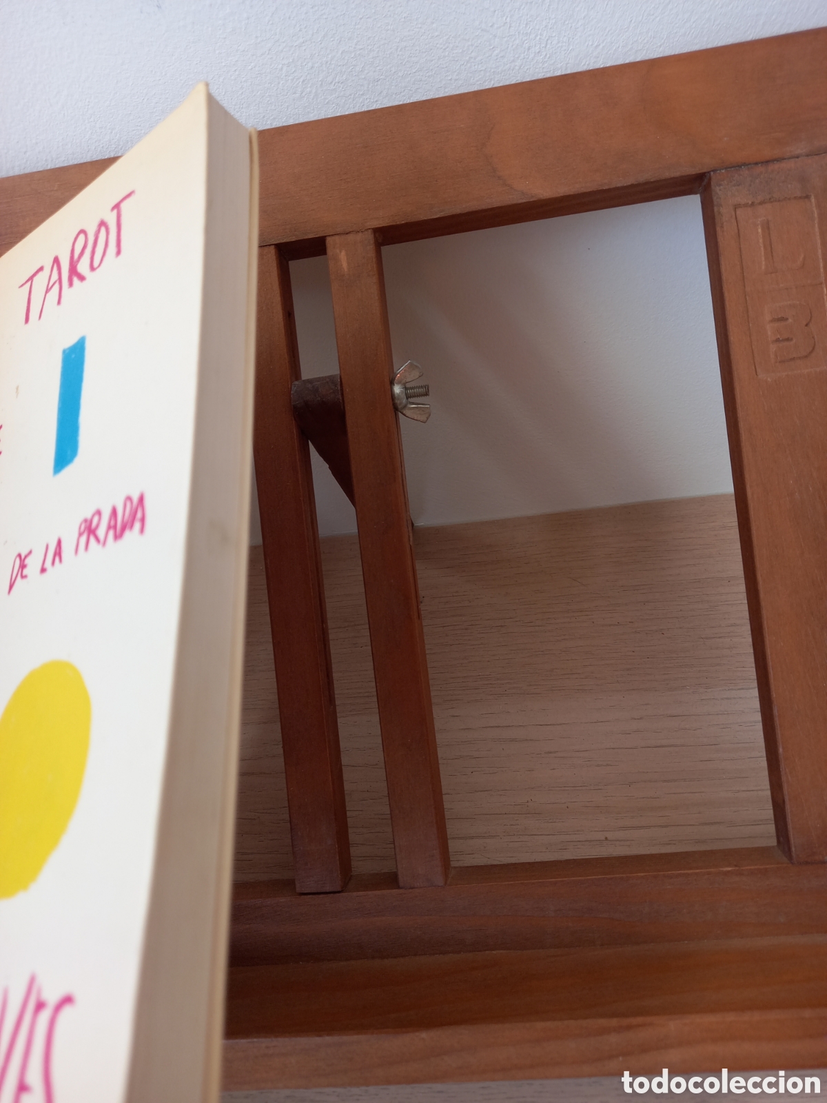 Libros de segunda mano: El tarot de Agatha Ruiz de la Prada y Octavio Aceves - Foto 2