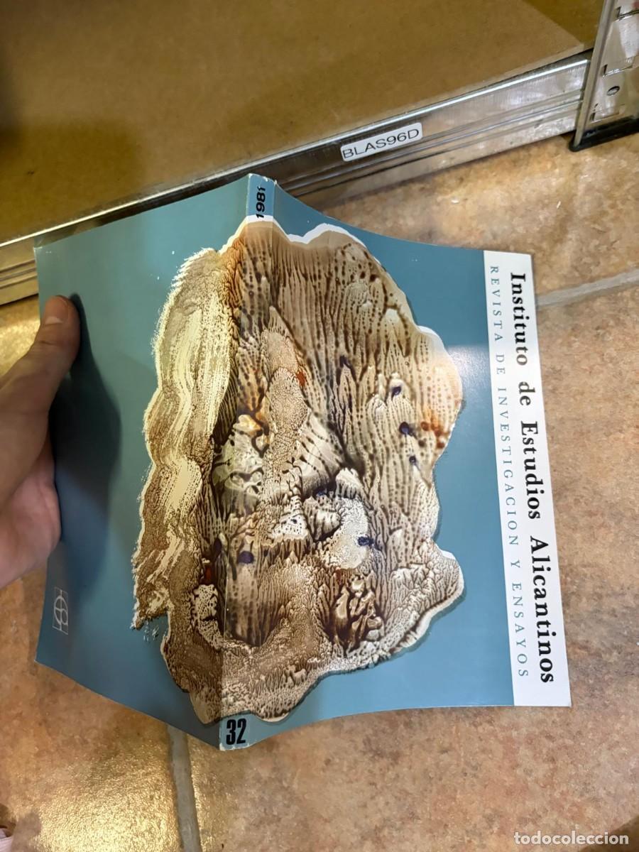 Libros de segunda mano: BLAS96D Revista de Investigaci&oacute;n y Ensayos &ndash; Instituto de Estudios Alicantinos (n.&ordm; 32).