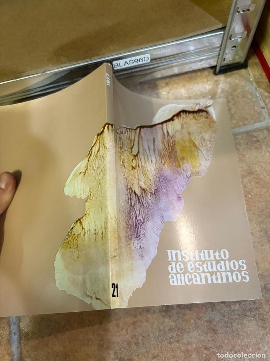 Libros de segunda mano: BLAS96D Revista de Investigaci&oacute;n y Ensayos &ndash; Instituto de Estudios Alicantinos (n.&ordm; 21).