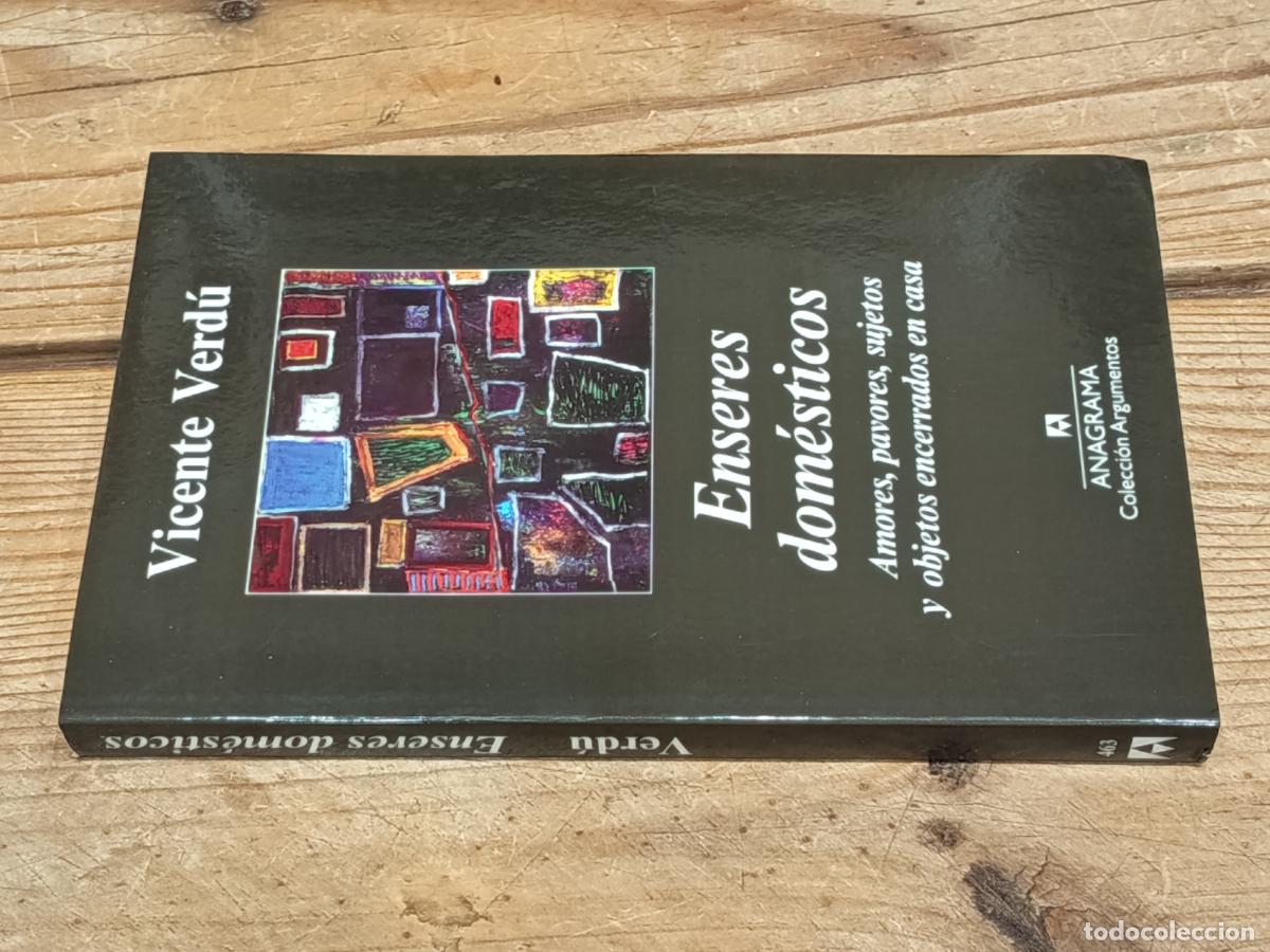 Libros de segunda mano: 2014 - VICENTE VERD&Uacute;. Enseres dom&eacute;sticos. Amores, pavores, sujetos y objetos encerrados en casa