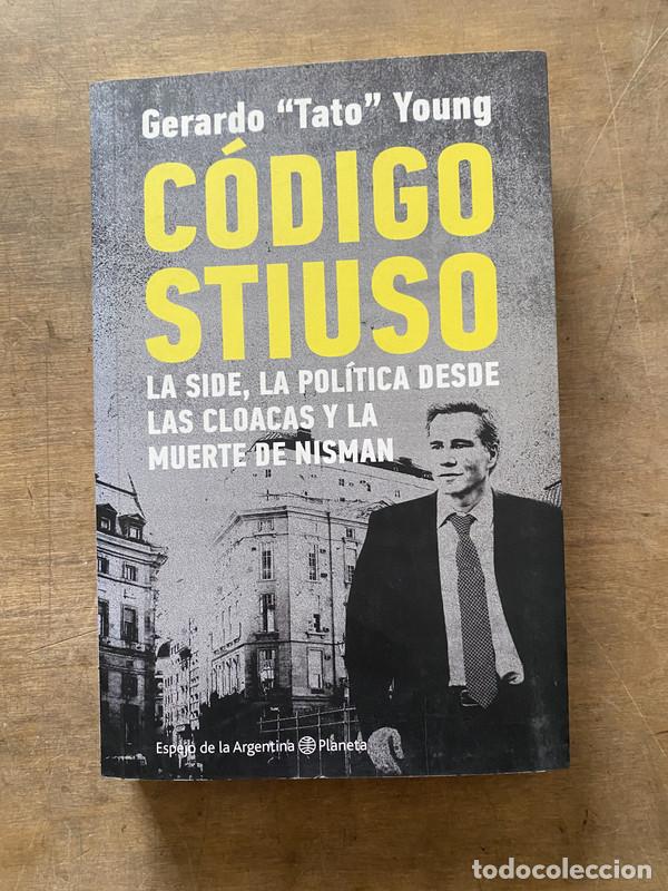 Libros de segunda mano: Codigo Stiuso - Young Gerardo 'Tato'