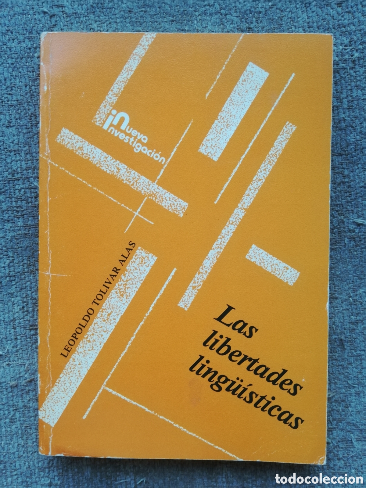 Gebrauchte B&uuml;cher: Las libertades ling&uuml;&iacute;sticas, de Leopoldo Tolivar Alas. Ejemplar dedicado