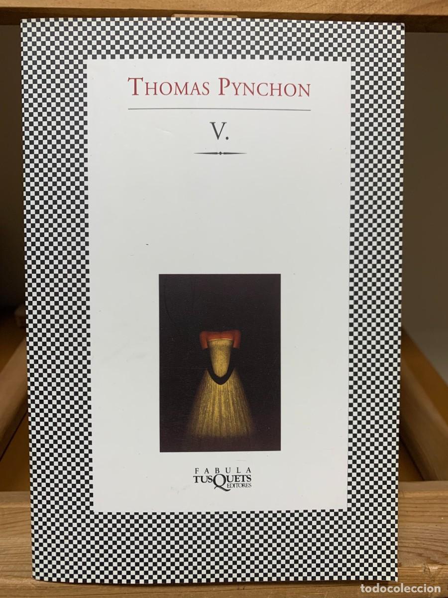 Libros de segunda mano: V.: 278 (F&Aacute;BULA) de Thomas Pynchon (Autor) Formato: Libro de bolsillo