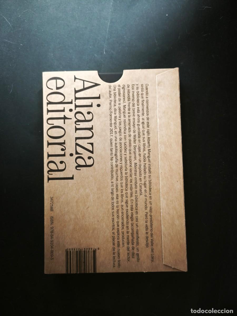 Libros de segunda mano: Mientras embalo mi biblioteca - Alberto Manguel - Foto 5