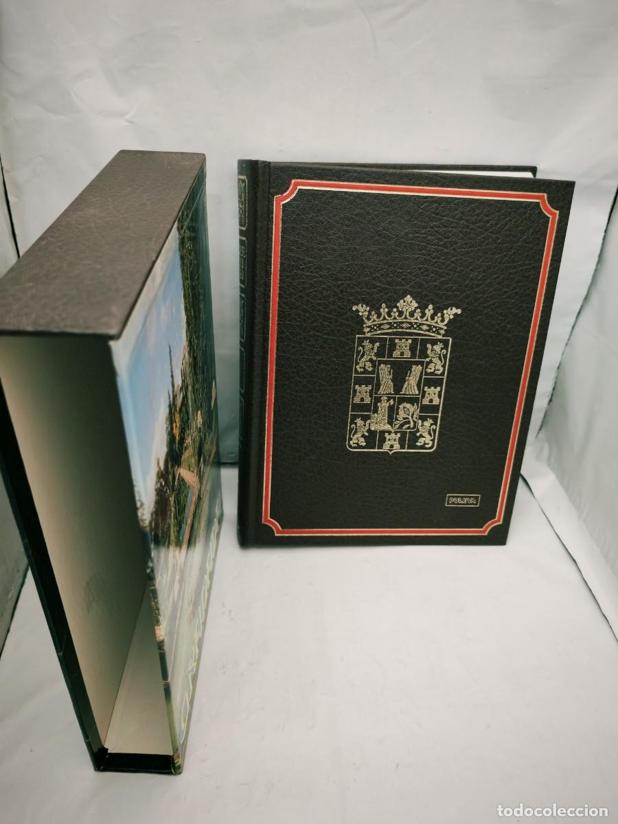 Libri di seconda mano: Granada (Edici&oacute;n de lujo, piel tapa dura con estuche ilustrado)
