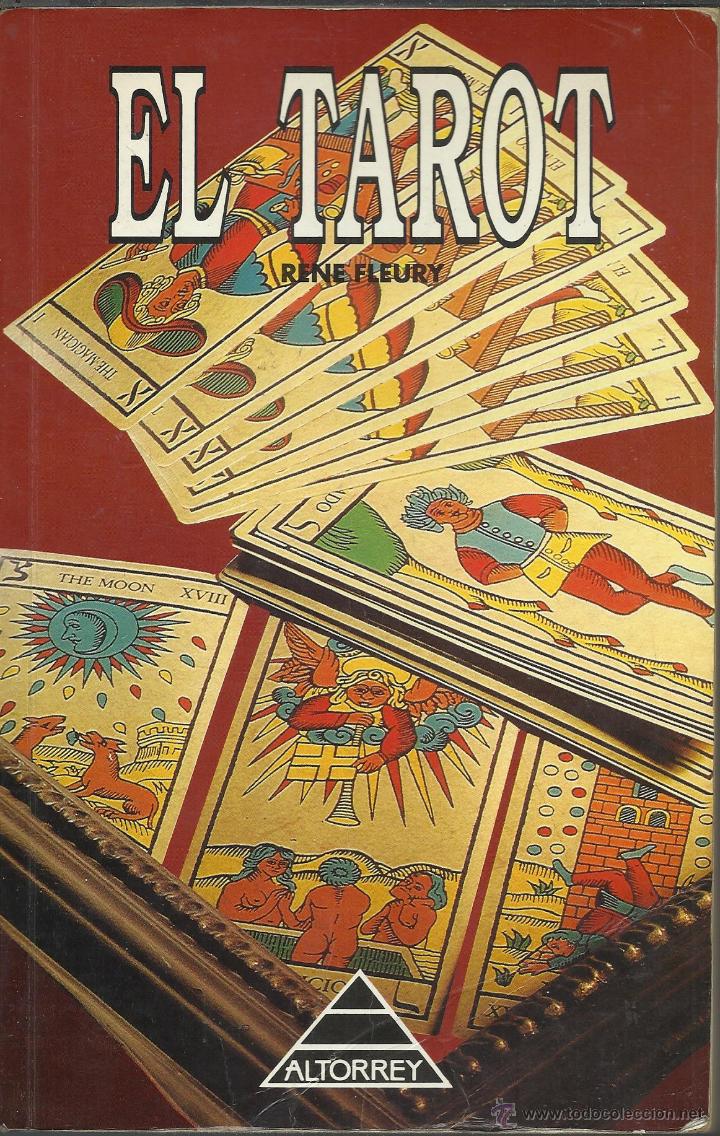 Libros de segunda mano: EL TAROT LIBRO ILUSTRADO CON 200 PAGINAS - Foto 1