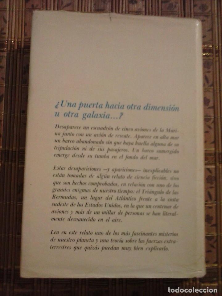 Libros de segunda mano: El Tri&aacute;ngulo de las Bermudas - Charles Berlitz - 1976 - Foto 2