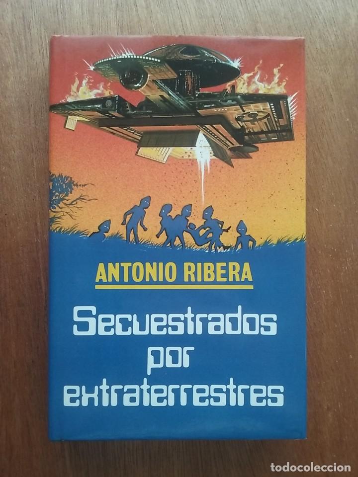 Gebrauchte B&uuml;cher: SECUESTRADOS POR EXTRATERRESTRES, ANTONIO RIBERA, MUNDO ACTUAL DE EDICIONES, 1982