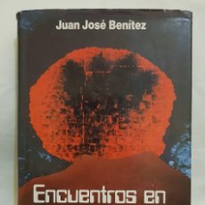 Libros de segunda mano: ENCUENTROS EN MONTAÑA ROJA - J. J. BENÍTEZ - 1981 - PRIMERA EDICIÓN. Lote 57911737