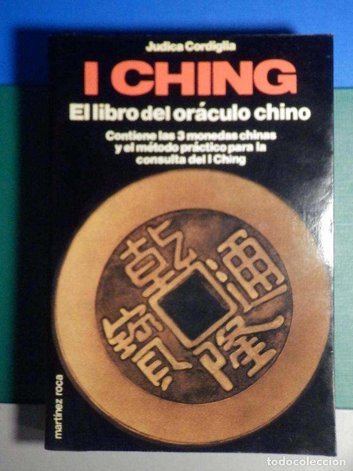 Libros de segunda mano: I Ching - El Libro del oráculo Chino - Judica Cordiglia - Martinez Roca - Tablero + 3 monedas - Foto 1 - 268958574