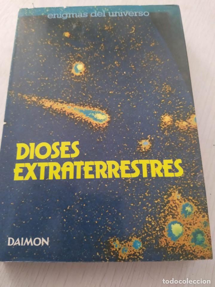 Libros de segunda mano: DIOSES EXTRATERRESTRES - JEAN SENDY .DAIMON - Foto 1