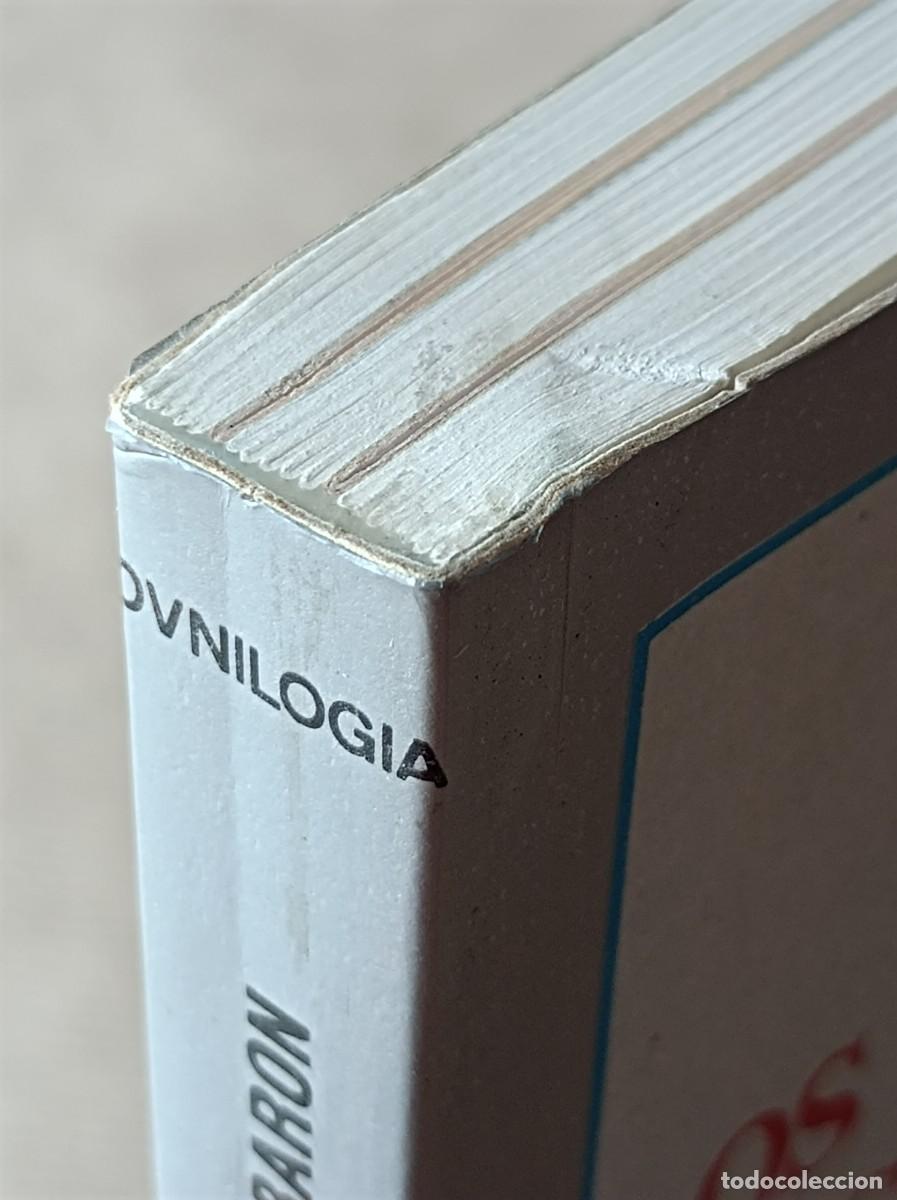 Libros de segunda mano: LOS GUARDIANES C&Oacute;SMICOS - Foto 2