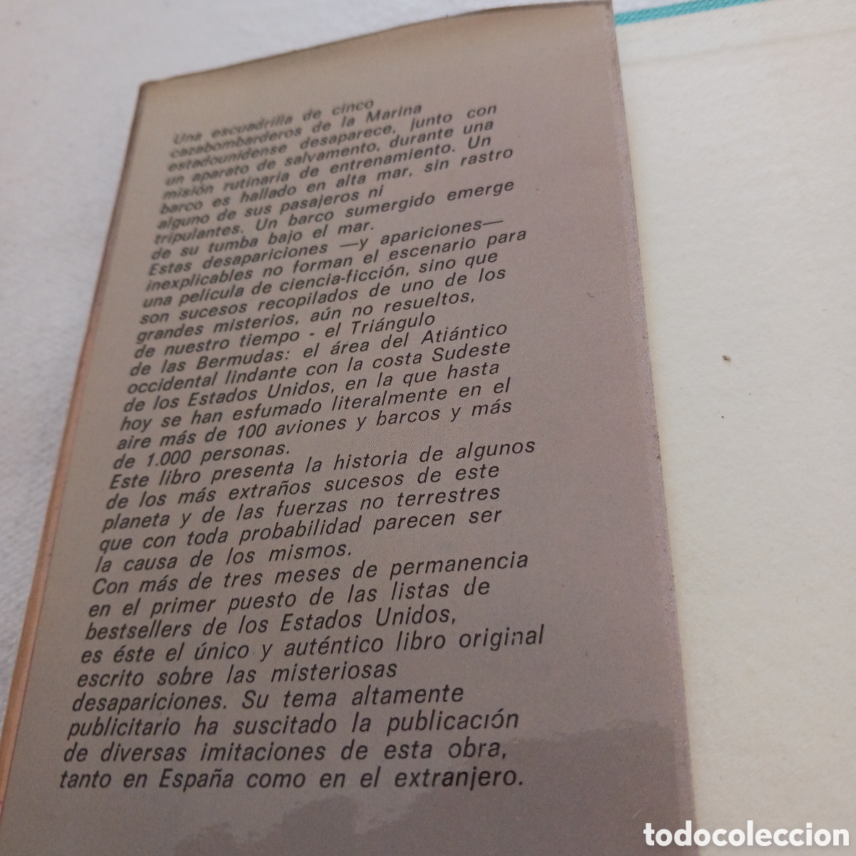 Libros de segunda mano: El Tri&aacute;ngulo de las Bermudas de Charles Berlitz - Foto 2