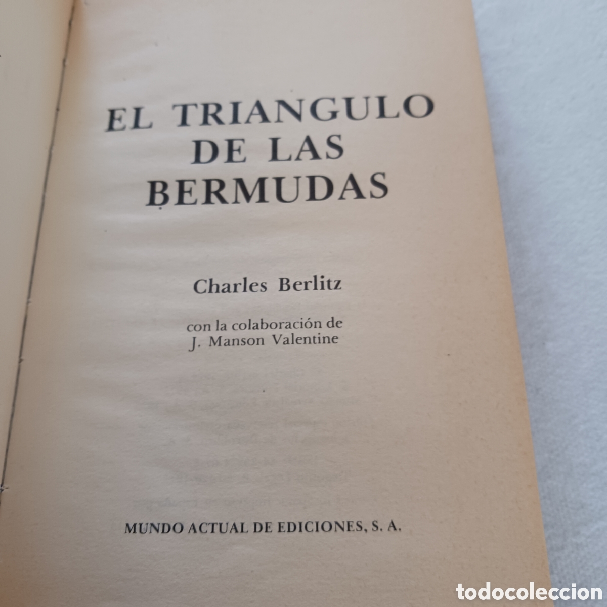 Libros de segunda mano: El Tri&aacute;ngulo de las Bermudas de Charles Berlitz - Foto 4