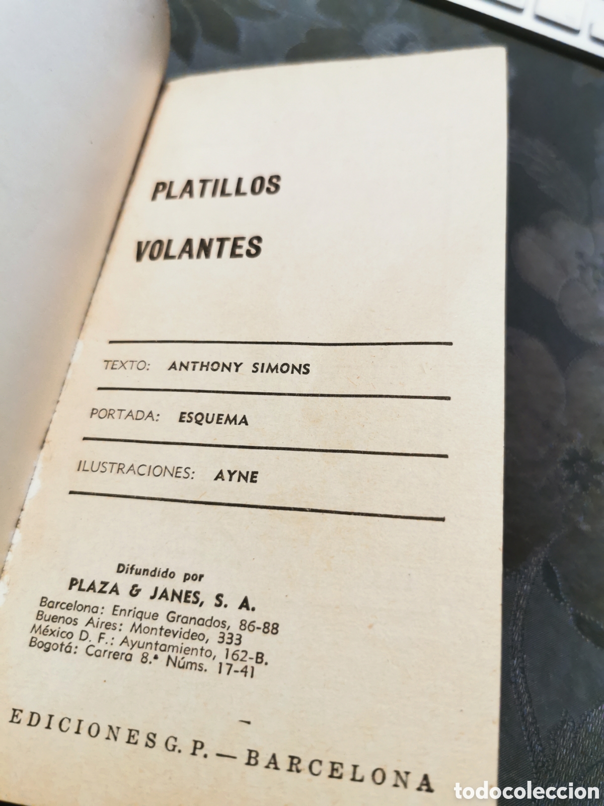 Libros de segunda mano: Platillos volantes. Anthony Simons 1962 - Foto 3