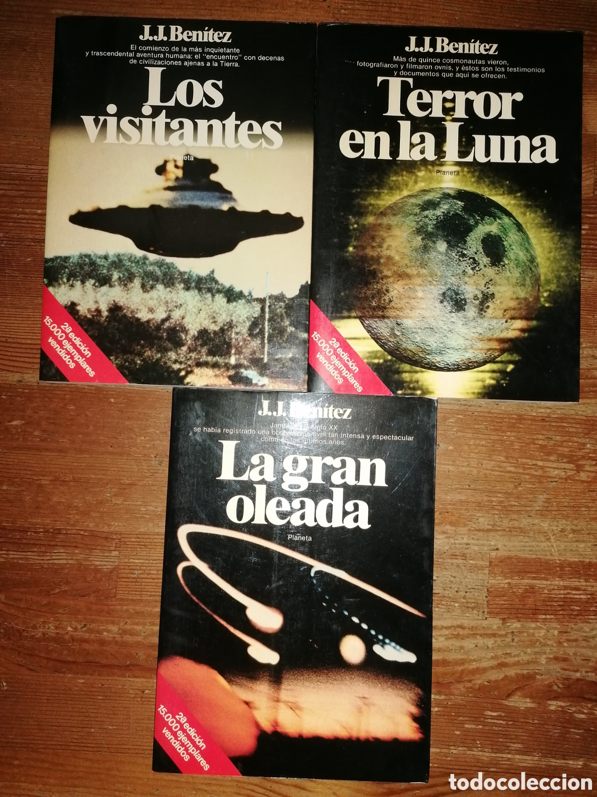 Libros de segunda mano: JJ BEN&Iacute;TEZ. LOS VISITANTES. TERROR EN LA LUNA. LA GRAN OLEDA