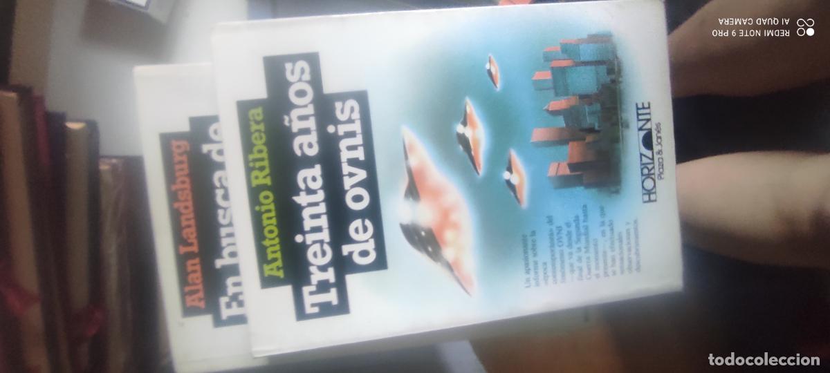 Libros de segunda mano: Treinta a&ntilde;os de OVNIS. Antonio Ribera. Ufologia. Misterio. Descatalogado. Dificil