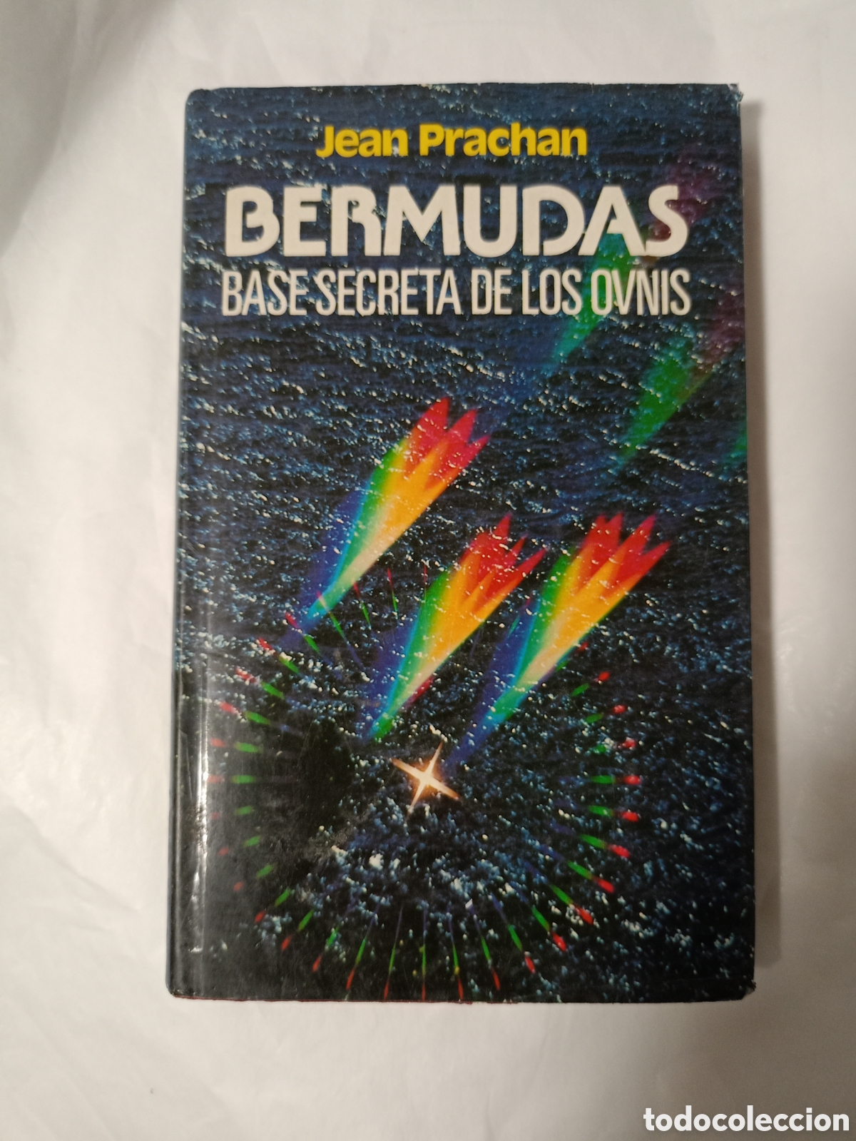Libros de segunda mano: Bermudas base secreta de los ovnis