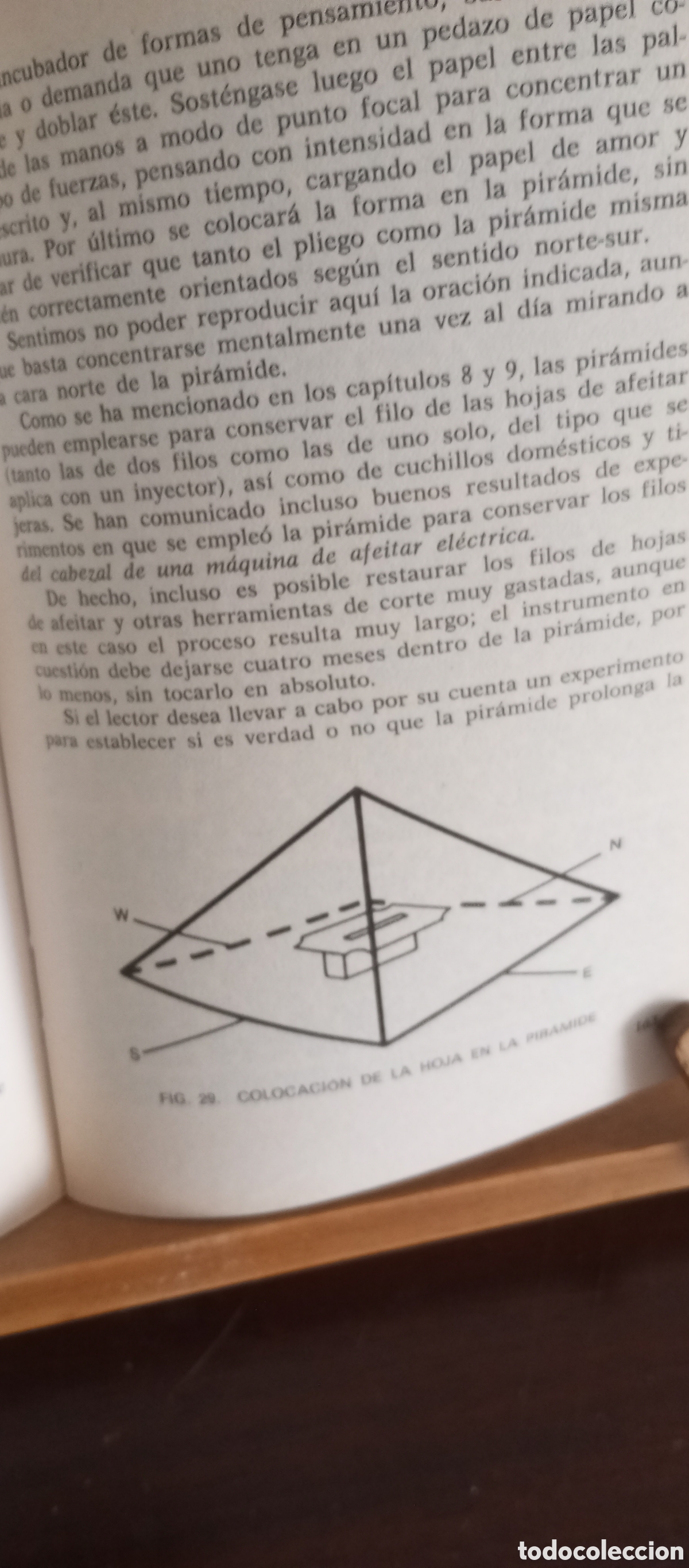 Libros de segunda mano: EL PODER MAGICO DE LAS PIRAMIDES MAX TOTH Y GREG NIELSEN Contiene Pir&aacute;mide experimental - Foto 4