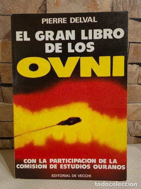 Libros de segunda mano: EL GRAN LIBRO DE LOS OVNIS - COMO NUEVO - UFOLOG&Iacute;A - EXTRATERRESTRES - IKER JIM&Eacute;NEZ
