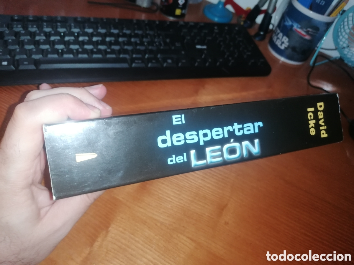 Libros de segunda mano: Libro: EL DESPERTAR DEL LE&Oacute;N David Icke - Foto 2
