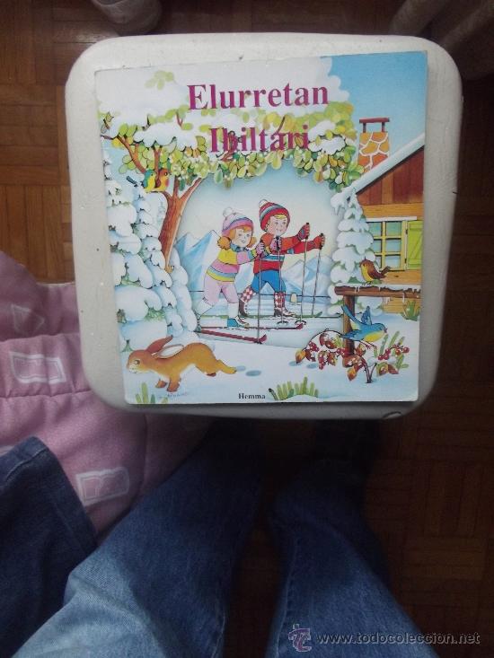 Libros de segunda mano: EUSKERA -  ELURRETAN IBILTARI - Foto 1