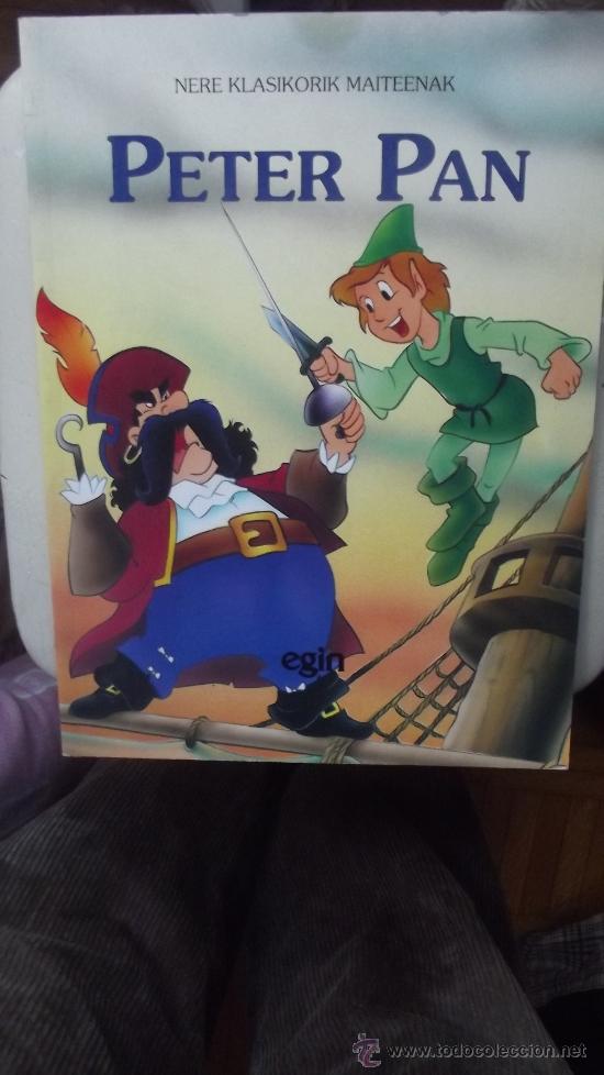 Libros de segunda mano: EUSKERA - NERE  KLARSIKORIK  MAITEENAK - PETER PAN - Foto 1