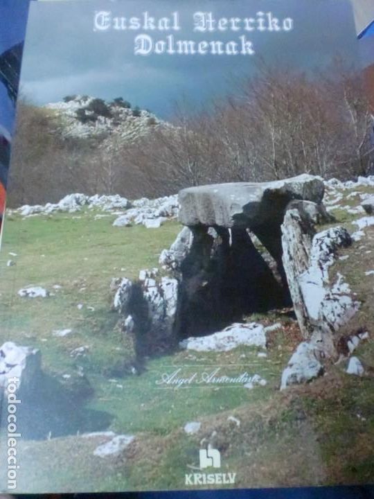 Libros de segunda mano: ARMANDARIZ, ANGEL - Euskal Herriko dolmenak - Foto 1