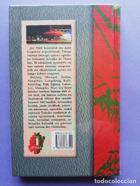 Libros de segunda mano: HELLOAK TXINAN JON ABRIL TXALAPARTA 2003 NUEVO PRECINTADO - Foto 2