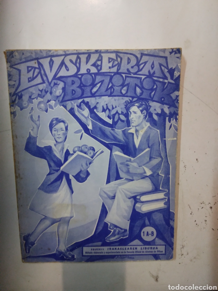 Libros de segunda mano: Euskera bizitik, 1 A-B - Foto 1