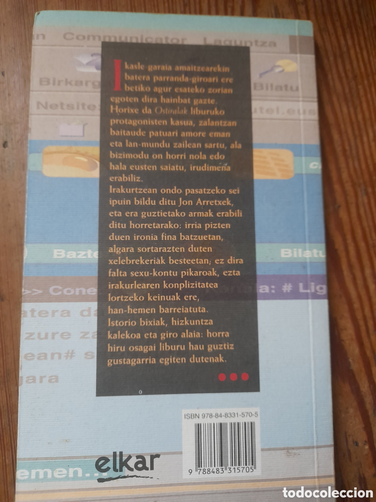 Libros de segunda mano: Ostiralak. Jon Arretxe. Euskera - Foto 2
